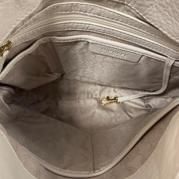 Michael by Michael kors White Jet Set Chain Tote - Picture 3 of 11